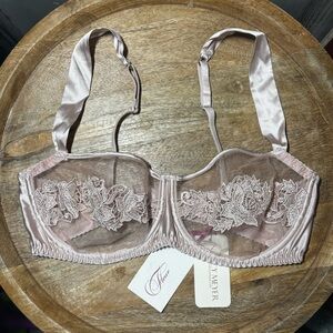 FLEUR OF ENGLAND Balconette Bra 34D in Blush NWT 147